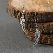 Load image into Gallery viewer, Official Harry Potter Feather Earrings
