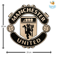 Load image into Gallery viewer, Manchester United Engraved Wooden Crest