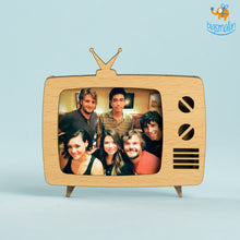 Load image into Gallery viewer, Retro TV Wooden Magnetic Photo Frame