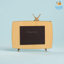 Load image into Gallery viewer, Retro TV Wooden Magnetic Photo Frame