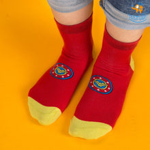 Load image into Gallery viewer, Official Wonder Woman Socks