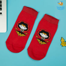 Load image into Gallery viewer, Wonder Woman Cartoon Socks