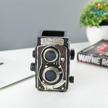 Load image into Gallery viewer, Vintage Camera Pen Holder
