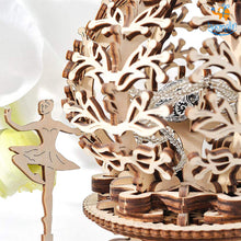 Load image into Gallery viewer, Ugears Mechanical Flower-Etui Puzzle
