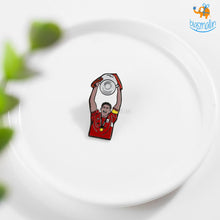 Load image into Gallery viewer, Steven Gerrard Lapel Pin
