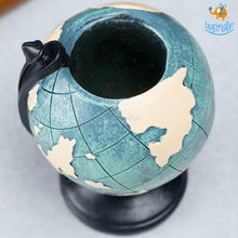 Load image into Gallery viewer, Globe Resin Stationery Holder - Hand painted
