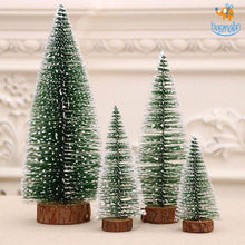 Load image into Gallery viewer, Resin Desk Christmas Tree
