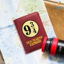 Load image into Gallery viewer, Official Harry Potter 9 ¾ Passport Holder
