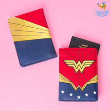 Load image into Gallery viewer, Official Wonder Woman Passport Holder

