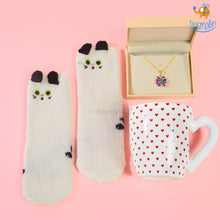 Load image into Gallery viewer, Sister Love Rakhi Gift Set
