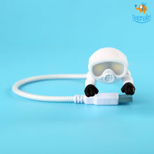Load image into Gallery viewer, Scuba Diver USB Night Light

