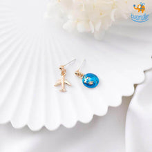 Load image into Gallery viewer, Travel The World Earrings
