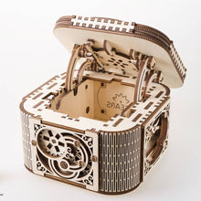 Load image into Gallery viewer, Ugears Treasure Box Model
