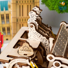 Load image into Gallery viewer, Ugears Royal Carriage Mechanical Model
